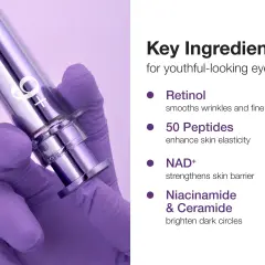 Ręka w fioletowej rękawiczce trzyma metalowy aplikator z napisem "9+". Produkt zawiera retinol, 50 peptydów, NAD+ i niacynamid z ceramidem.