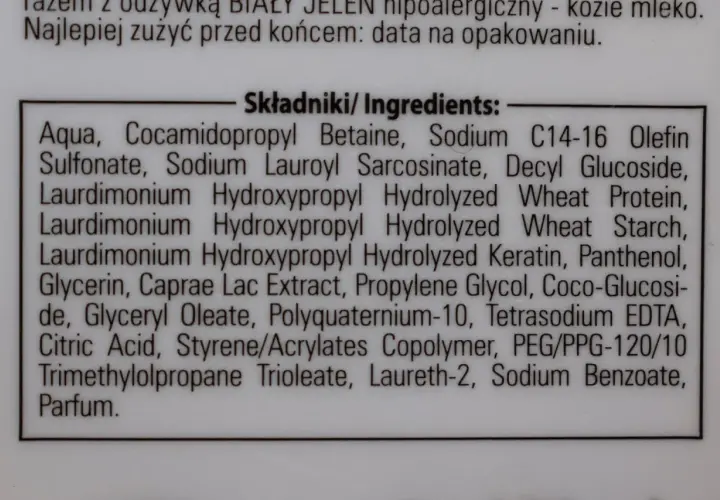 Składniki: Aqua, Cocamidopropyl Betaine, Sodium C14-16 Olefin Sulfonate, Sodium Lauroyl Sarcosinate, Decyl Glucoside, proteiny pszenicy, pantenol, gliceryna, mleko kozie.