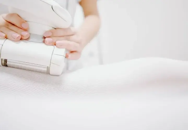 Co lepsze: endermologia czy kriolipoliza - porównanie skuteczności i efektów