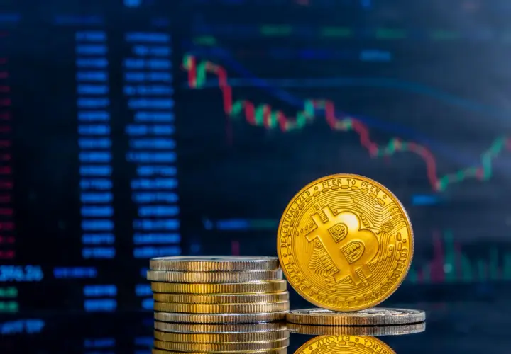 Regulacje kryptowalut: jak rządy podchodzą do aktywów cyfrowych
