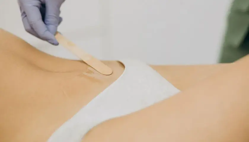 Jak długo utrzymuje się depilacja bikini woskiem? Fakty i porady