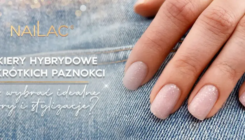 Delikatna hybryda na krótkich paznokciach w pastelowych odcieniach z subtelnymi drobinkami. Idealna propozycja na co dzień.