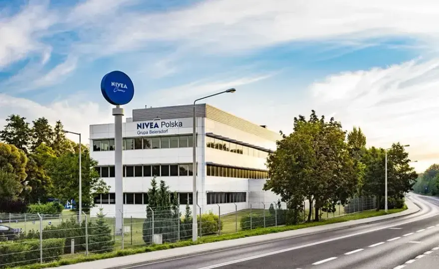 Czy Nivea to polska firma? Prawda o historii marki w Polsce