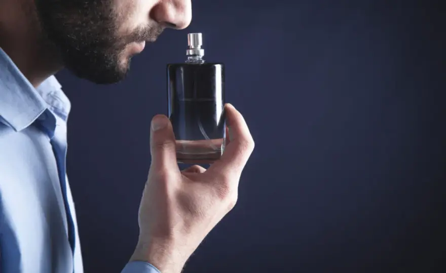 Najtrwalsze perfumy męskie - Jak wybrać zapach, który nie znika?