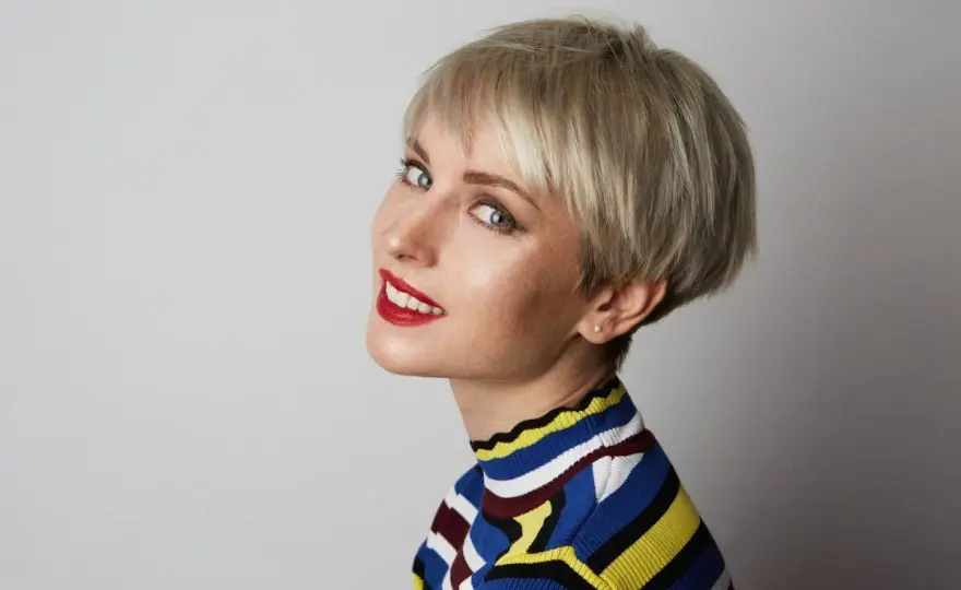 Pixie bob - Komu pasuje ta fryzura i jak ją układać dla objętości?