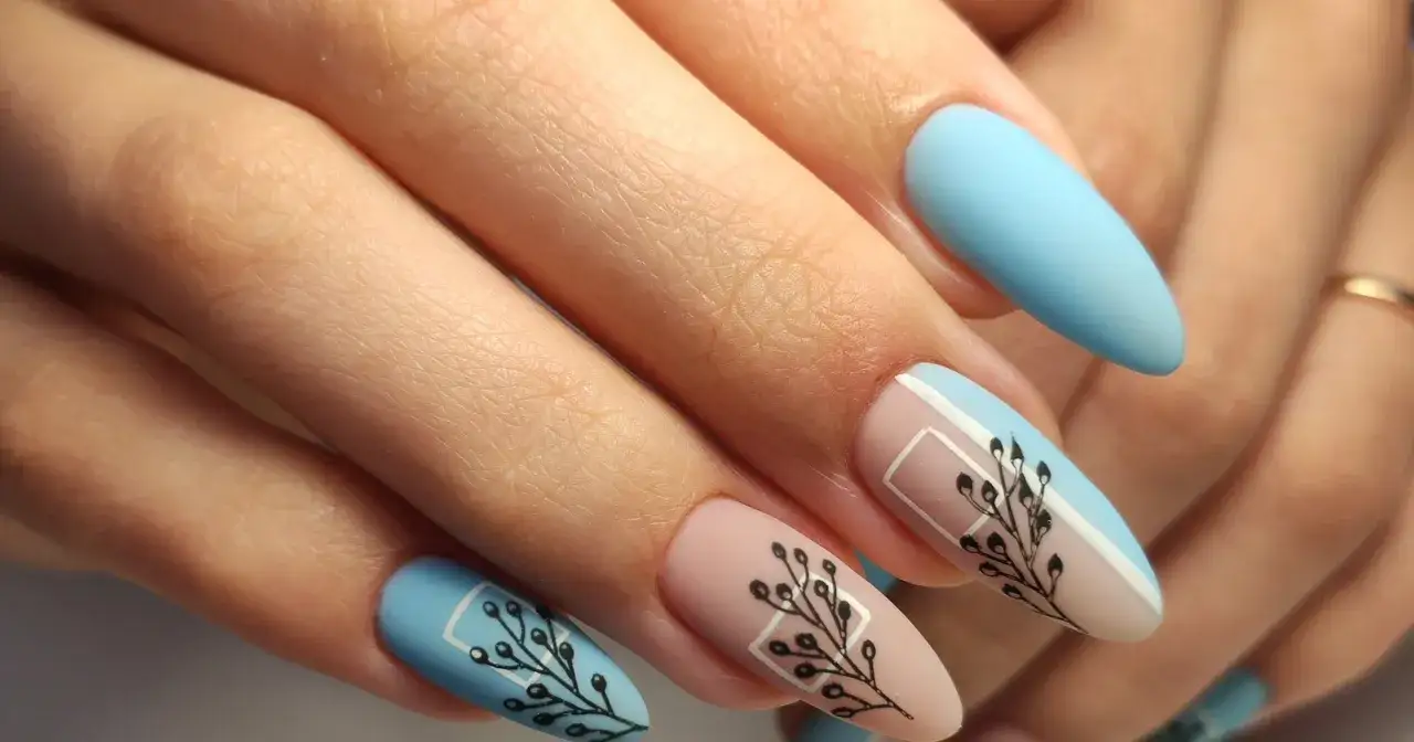 Zdjęcie Bezpieczny manicure: jak wybrać metody, które nie niszczą paznokci