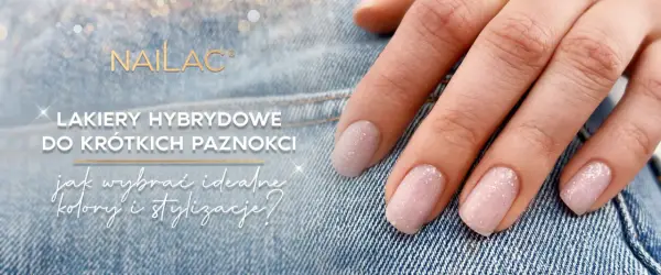 Delikatna hybryda na krótkich paznokciach w pastelowych odcieniach z subtelnymi drobinkami. Idealna propozycja na co dzień.